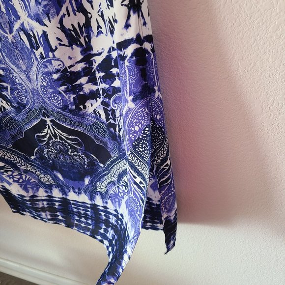 Express US XS Maxi Skirt White Blue Ikat Lightweight Flowy Lined - Picture 3 of 12